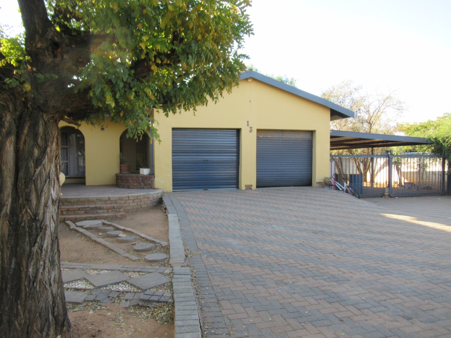 4 Bedroom Property for Sale in Riebeeckstad Free State